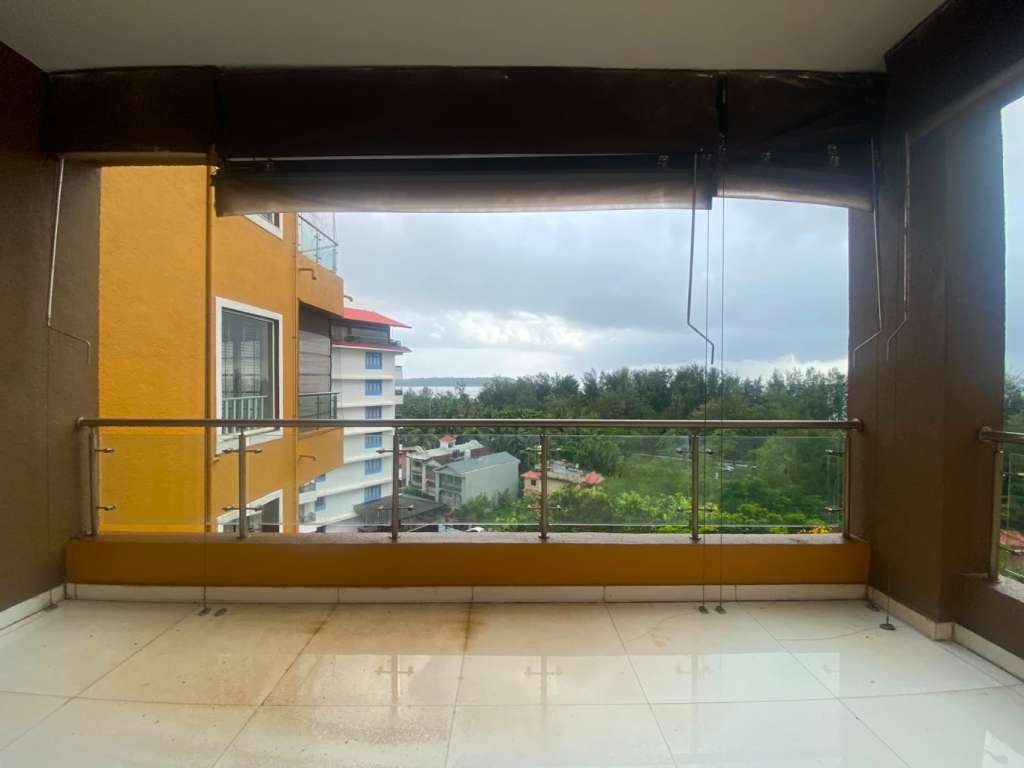 3BHK SEA VIEW FLAT IN MIRAMAR
